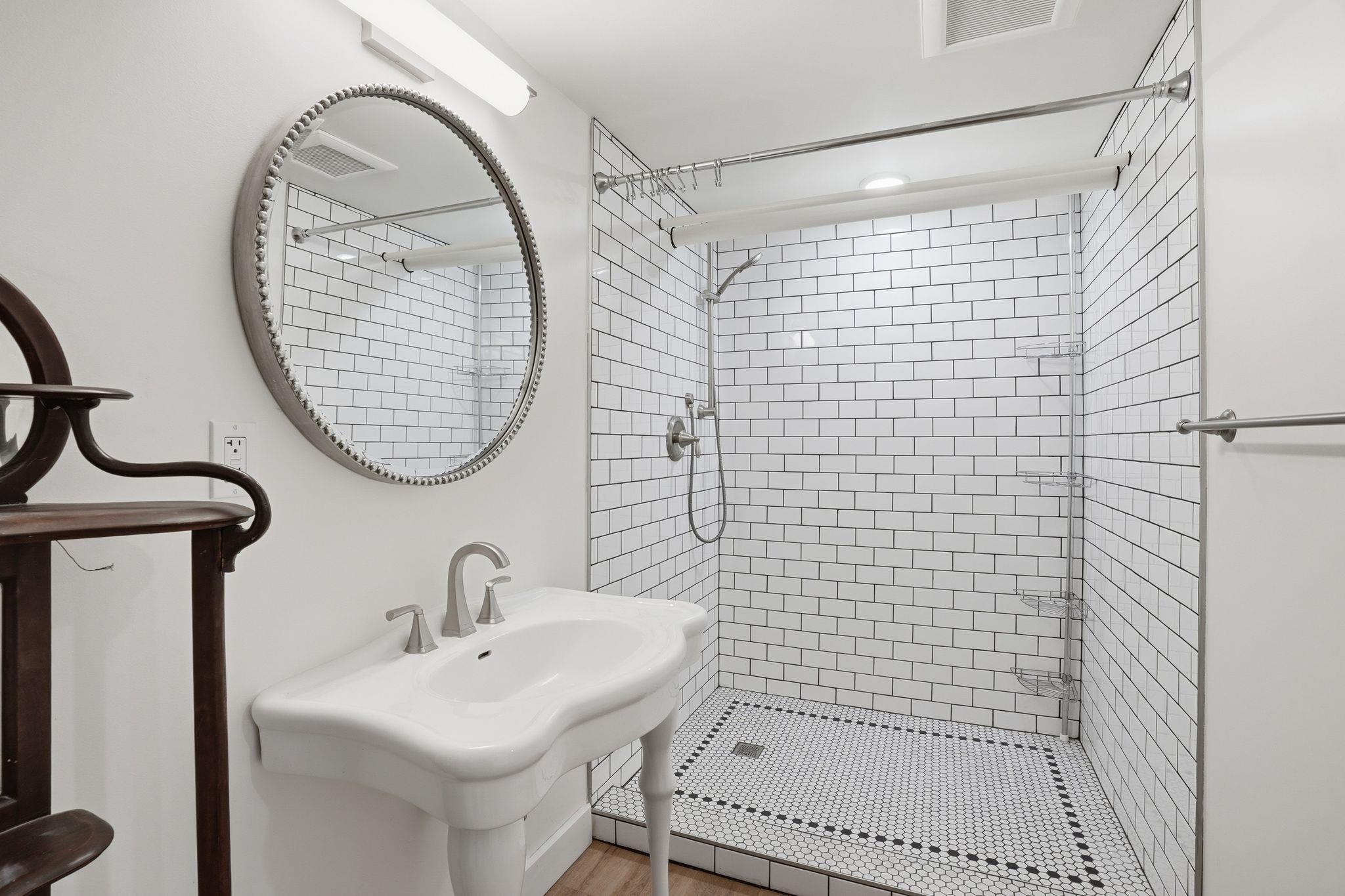 364 South Coeur D'Alene Street Spokane, WA 99201 - Photo 43 of 50