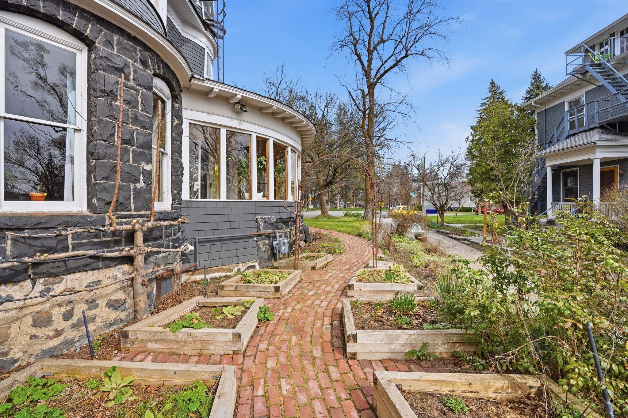 364 South Coeur D'Alene Street Spokane, WA 99201 - Photo 48 of 50