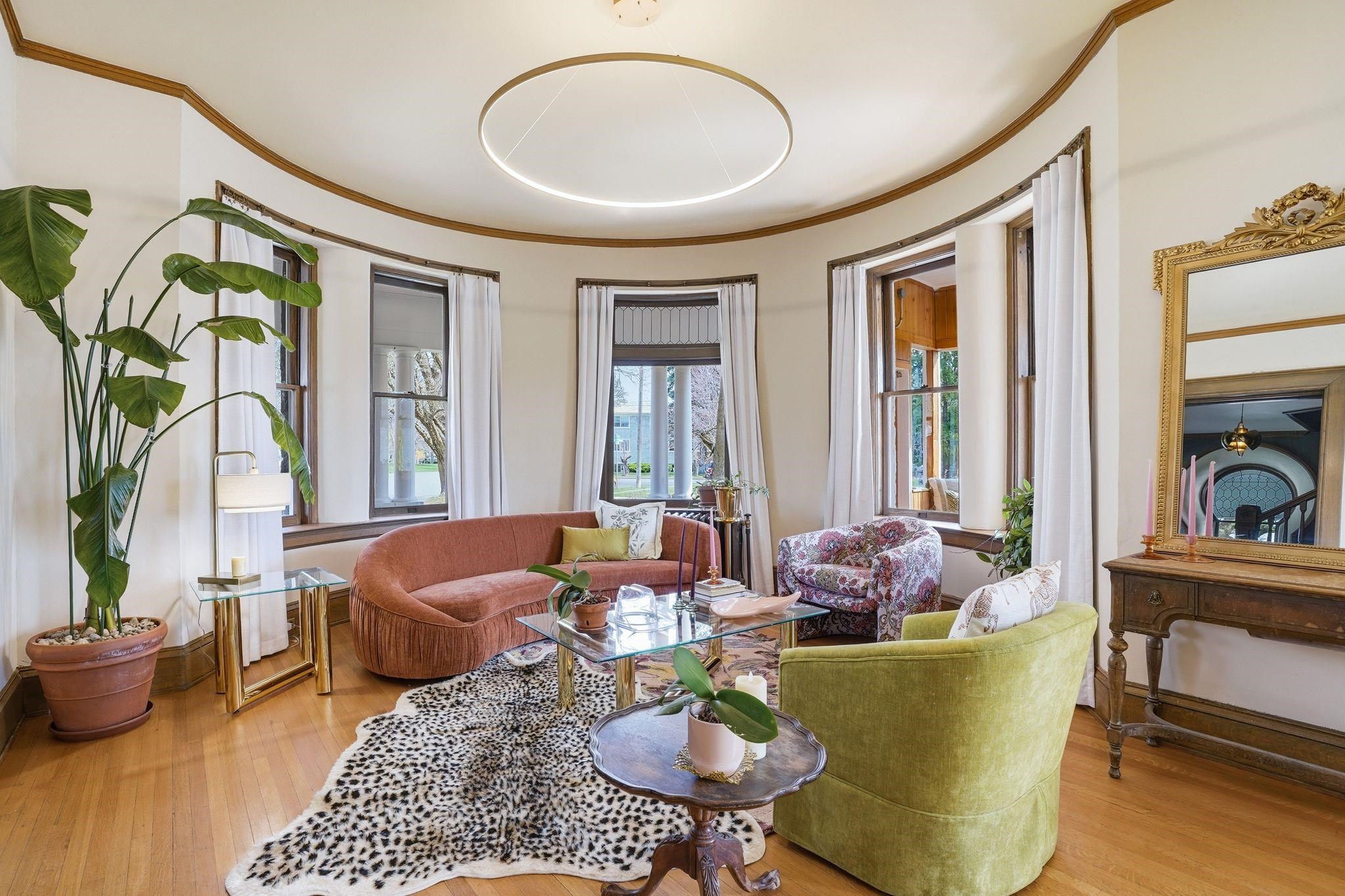 364 South Coeur D'Alene Street Spokane, WA 99201 - Photo 8 of 50