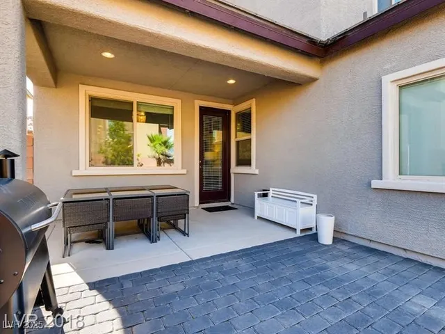 $639,990 | 8574 Bobcat Valley Drive, Las Vegas, NV 89148