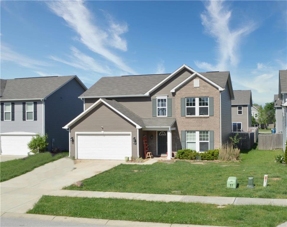 2526 Autumn Road Indianapolis, IN 46229 - Photo 3 of 28
