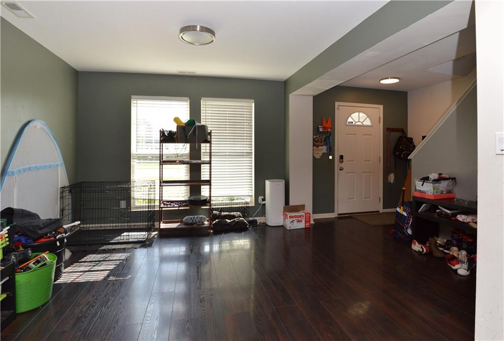 2526 Autumn Road Indianapolis, IN 46229 - Photo 5 of 28