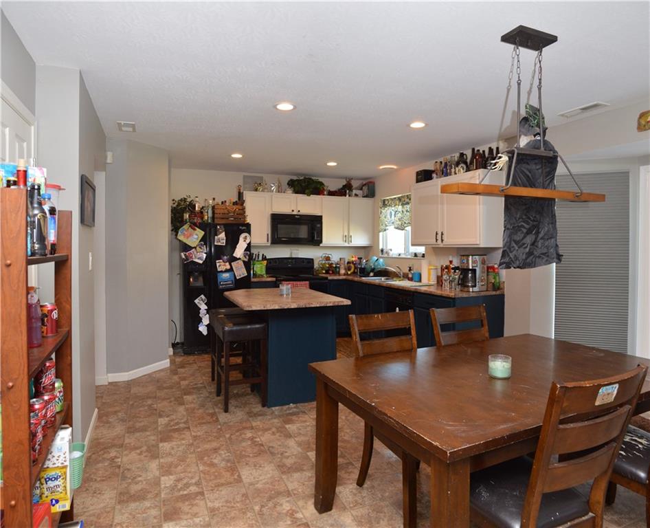2526 Autumn Road Indianapolis, IN 46229 - Photo 8 of 28