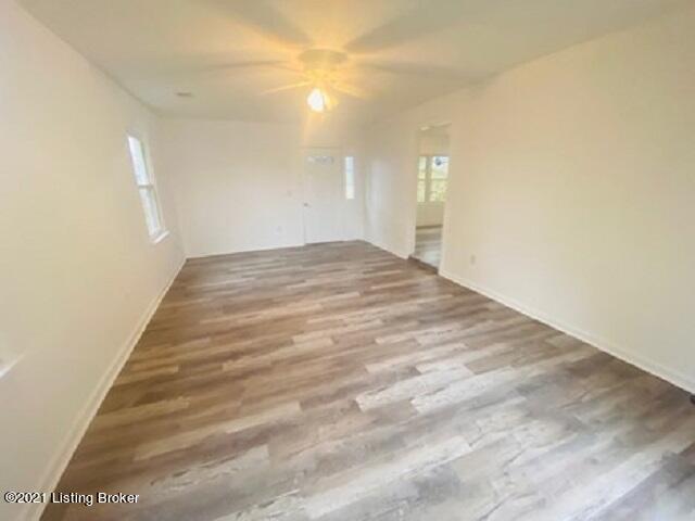 271 Oak Ridge Drive Radcliff, KY 40160 - Photo 14 of 22 resizedPicture15