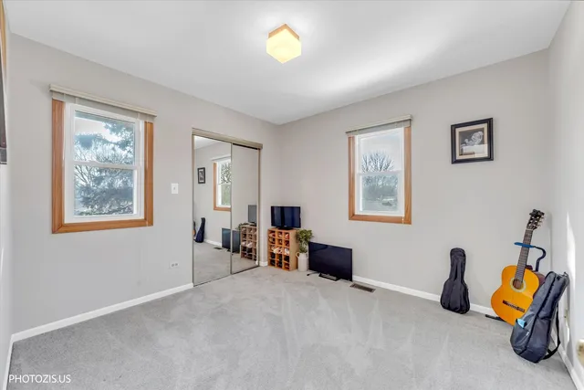 $298,500 | 314 Maple Lane, Round Lake, IL 60073