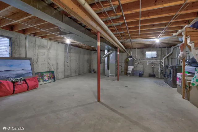 $298,500 | 314 Maple Lane, Round Lake, IL 60073