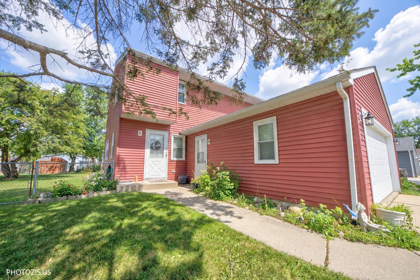 314 Maple Lane Round Lake, IL 60073 - Photo 4 of 50