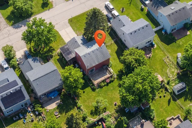 $298,500 | 314 Maple Lane, Round Lake, IL 60073