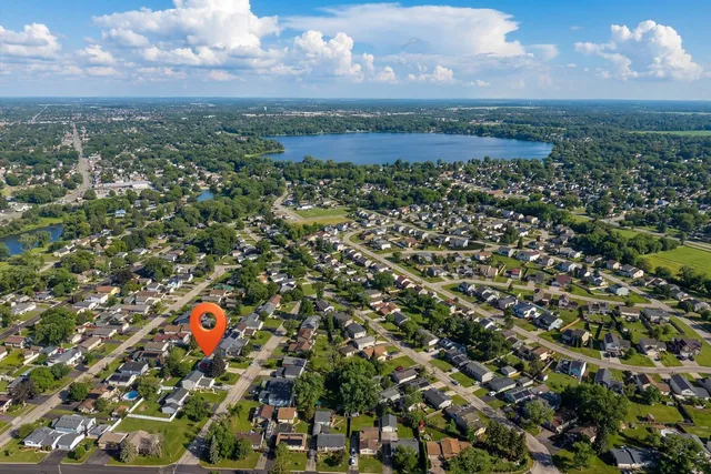 $298,500 | 314 Maple Lane, Round Lake, IL 60073