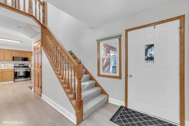 $298,500 | 314 Maple Lane, Round Lake, IL 60073