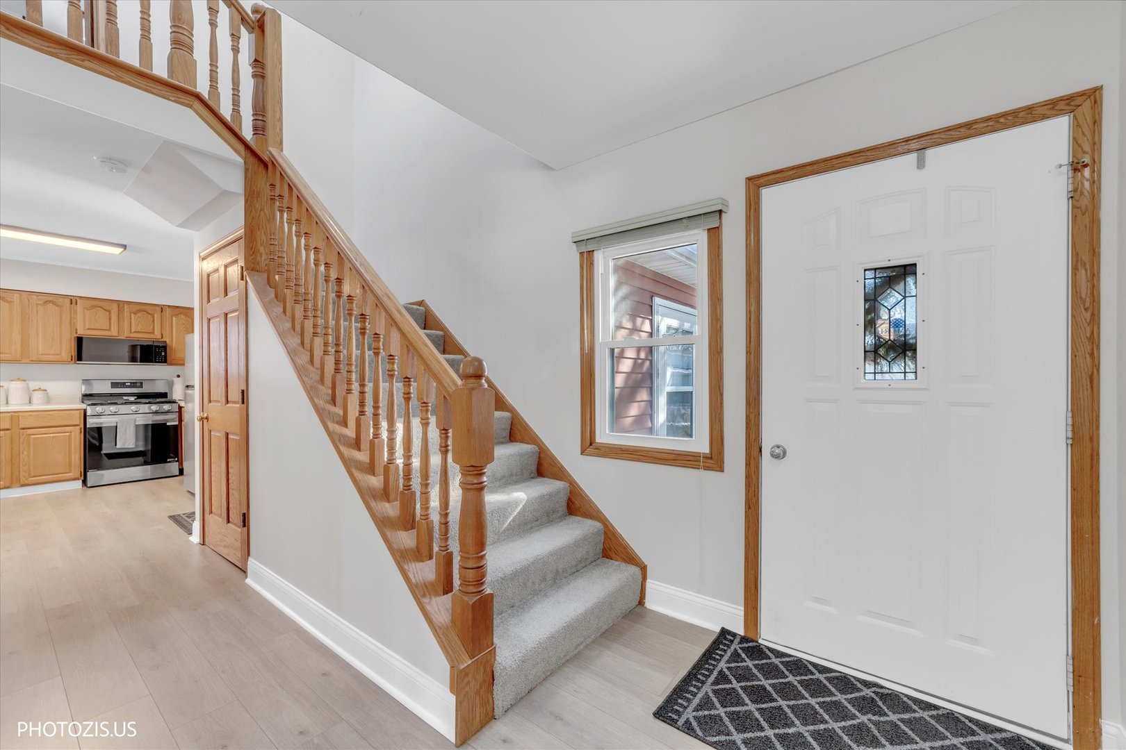 314 Maple Lane Round Lake, IL 60073 - Photo 7 of 50