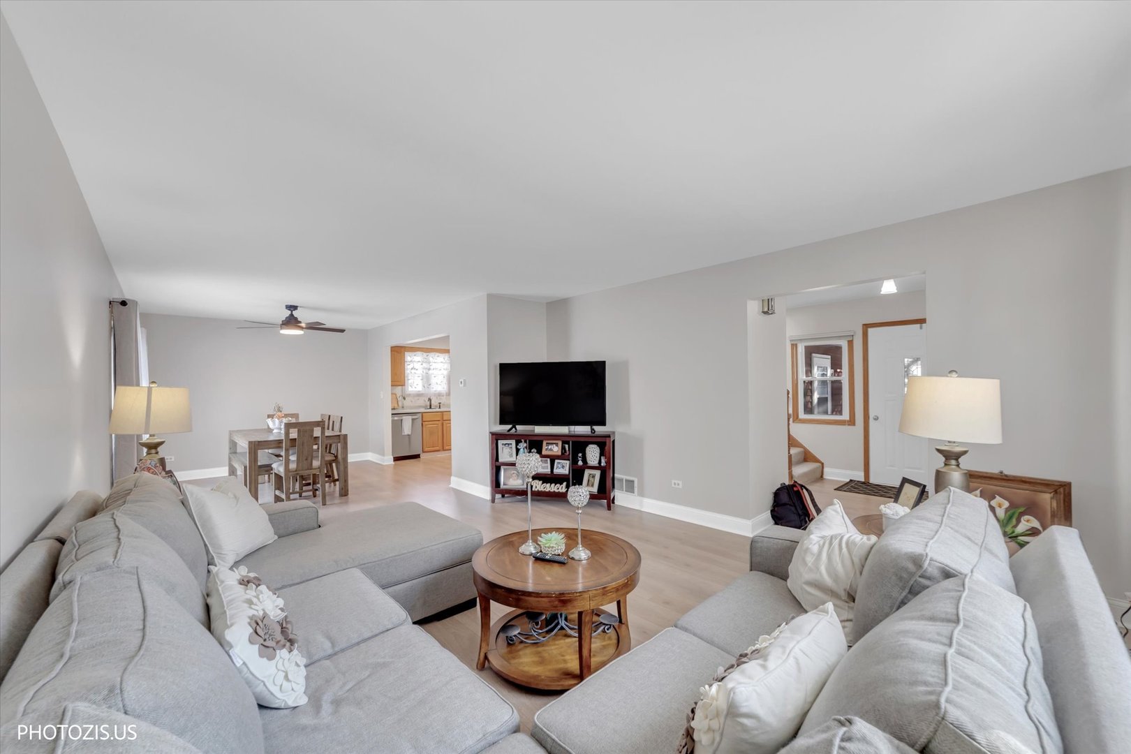 314 Maple Lane Round Lake, IL 60073 - Photo 8 of 50