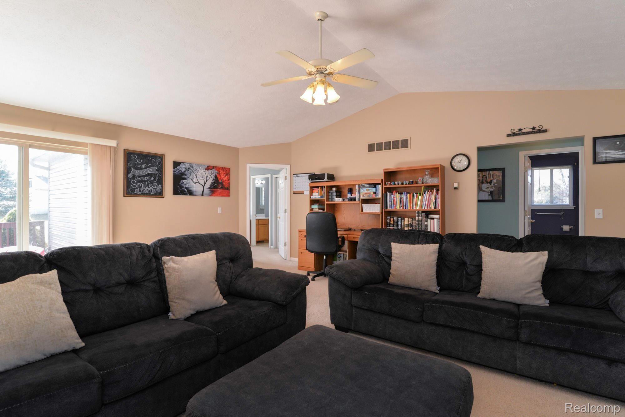 5190 Sleight Road Bath, MI 48808 - Photo 12 of 44 DSC_4671.jpg