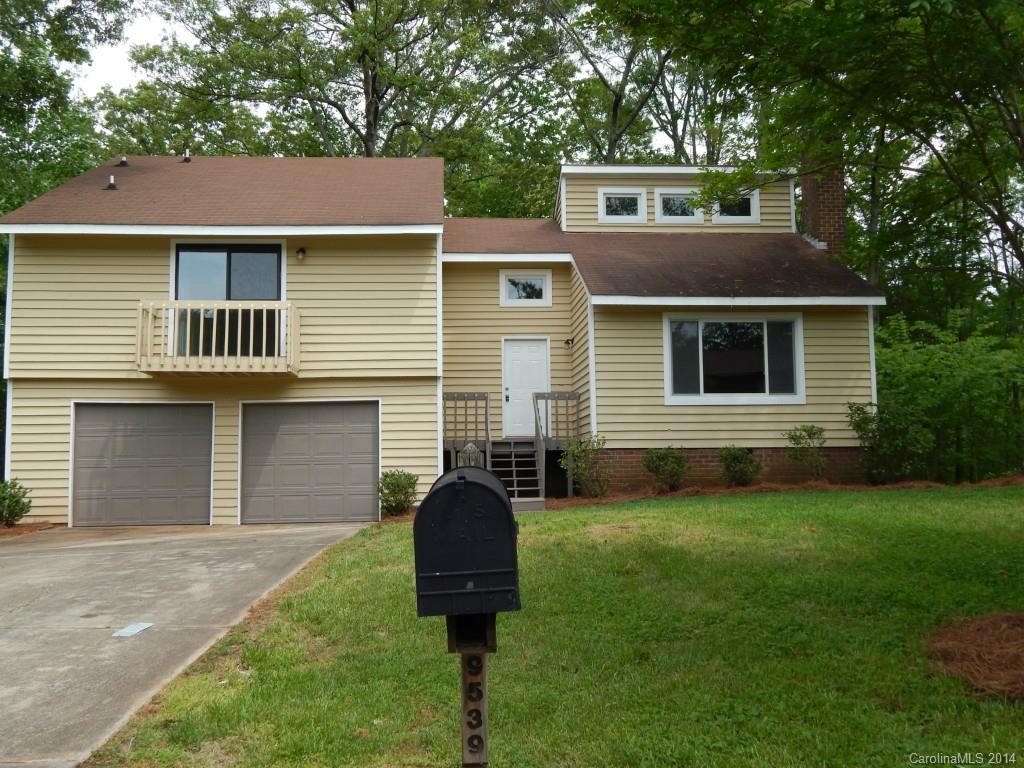9539 Fairway Ridge Road Charlotte, NC 28277 - Photo 1 of 18