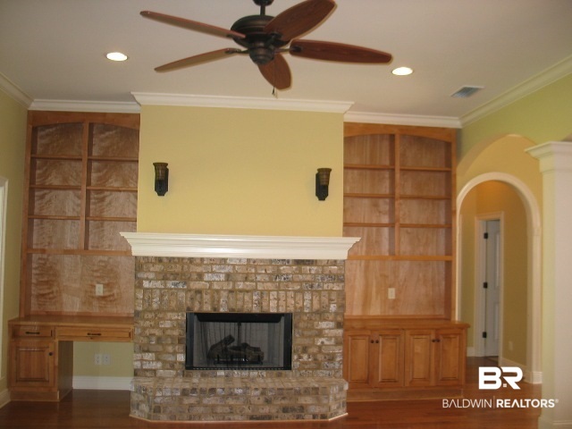 7021 Carson Lane Daphne, AL 36527 - Photo 8 of 18 Great Rm with Builtins
