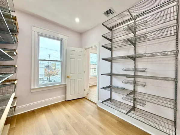 $2,600 | 130 Beach Street, Unit 2, Jersey City, NJ 07307