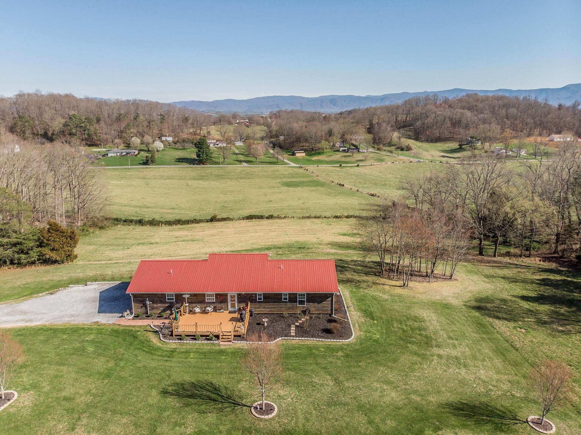 7806 Old Stage Road Chuckey, TN 37641 - Photo 70 of 78 7806OldStageC_085