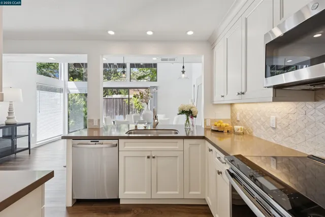 $998,000 | 7 Songbird Court, Lafayette, CA 94549