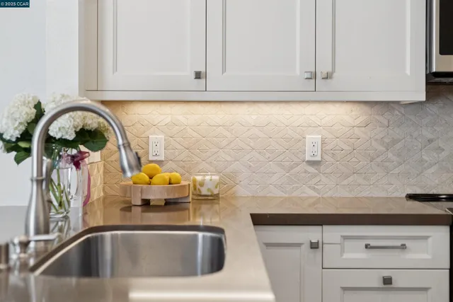 $998,000 | 7 Songbird Court, Lafayette, CA 94549