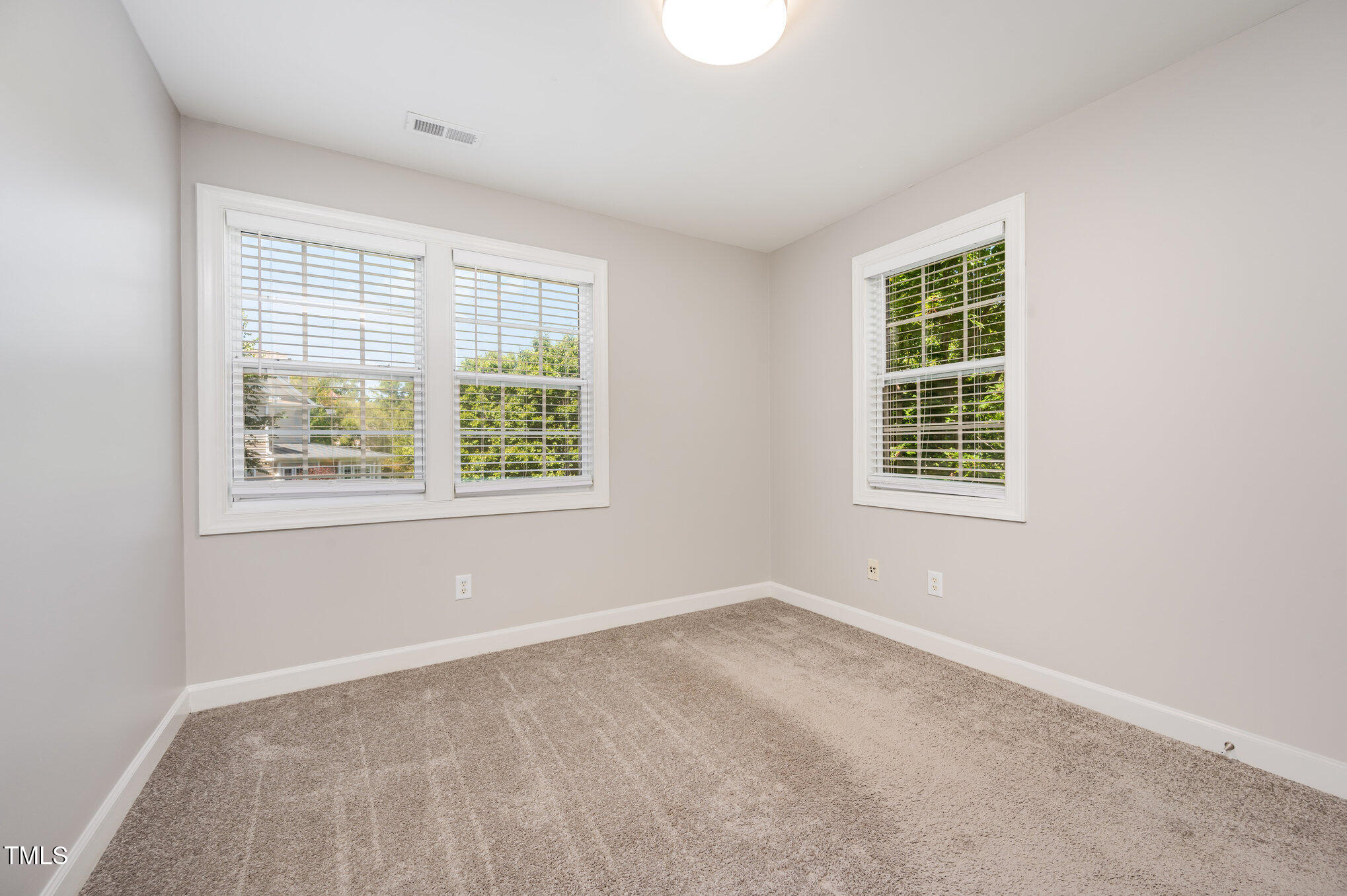 214 Towne Ridge Lane Chapel Hill, NC 27516 - Photo 20 of 32 021_file_251