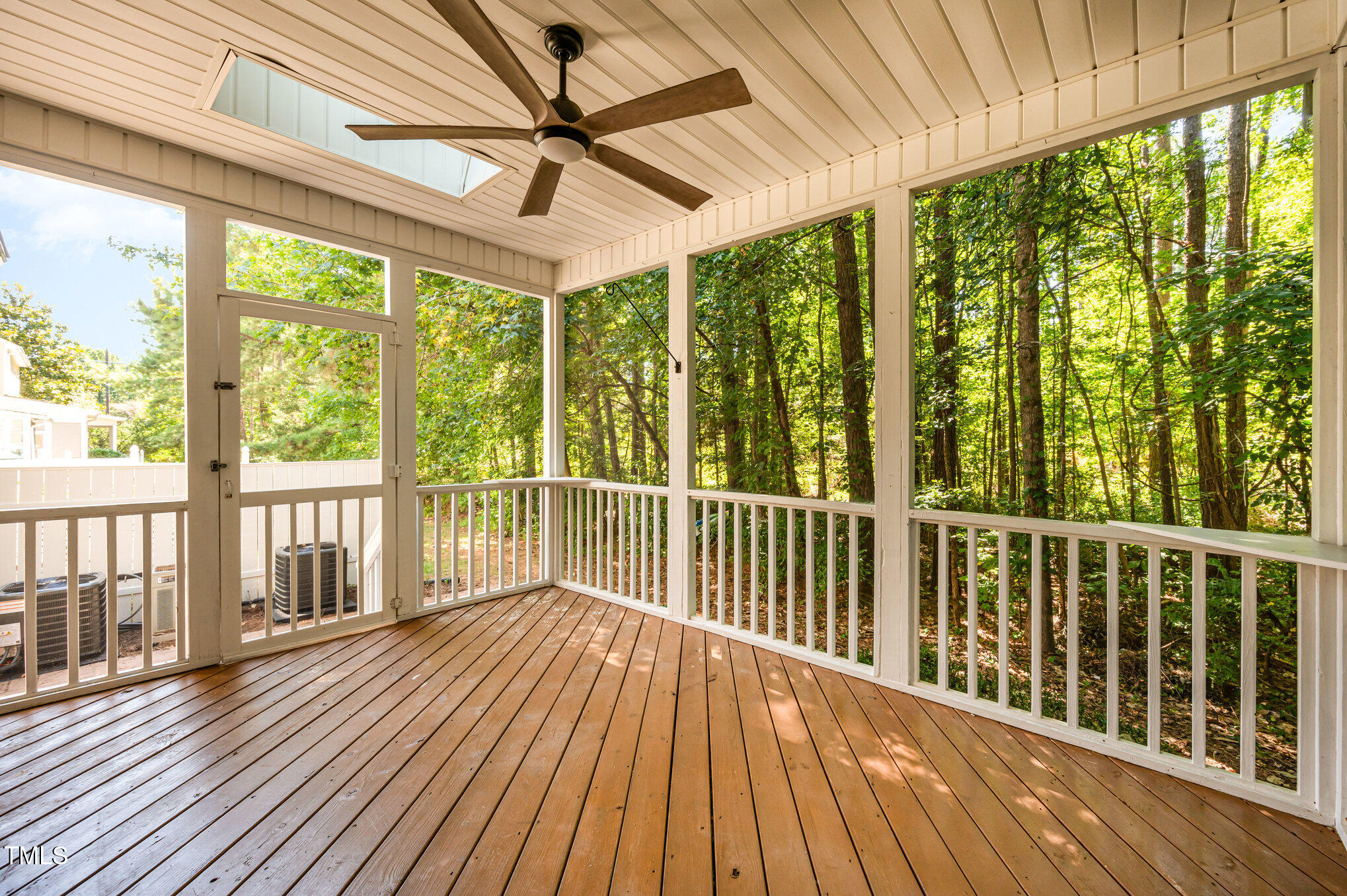 214 Towne Ridge Lane Chapel Hill, NC 27516 - Photo 29 of 32 030_file_326