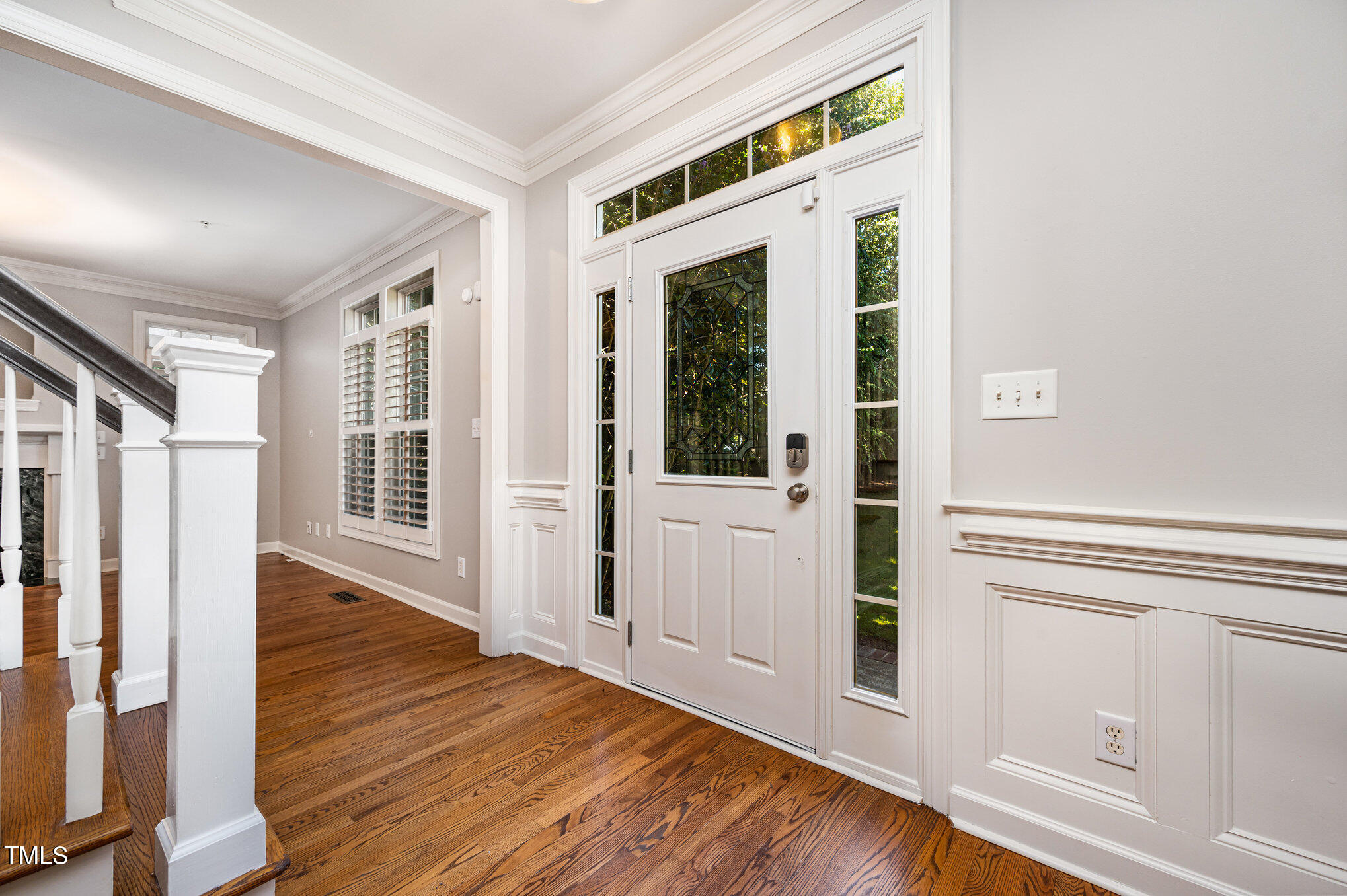 214 Towne Ridge Lane Chapel Hill, NC 27516 - Photo 3 of 32 004_file_178