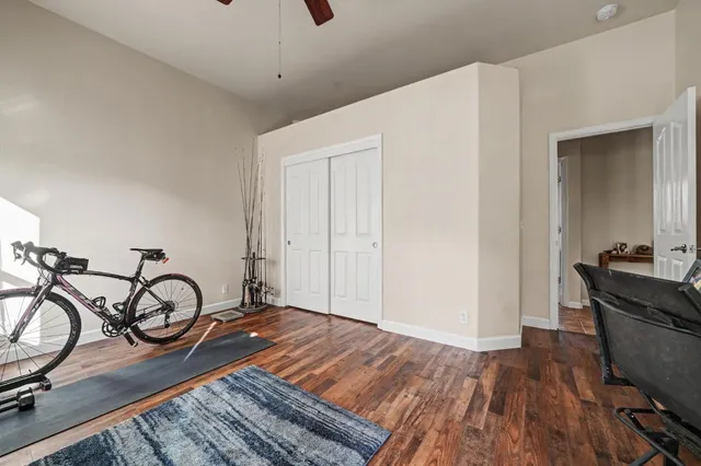 a view of an outdoor space and a yard