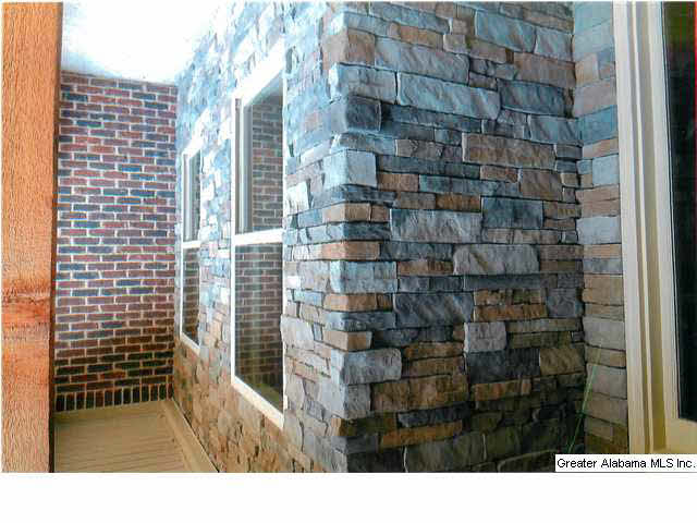 100 Highland View Drive Riverside, AL 35135 - Photo 3 of 16