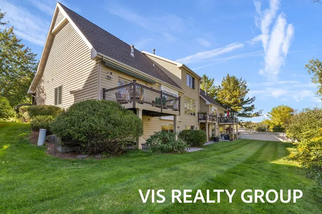 $499,900 | 17526 North Fruitport Road, Unit 9, Spring Lake, MI 49456