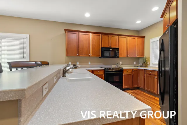 $499,900 | 17526 North Fruitport Road, Unit 9, Spring Lake, MI 49456