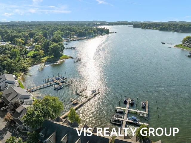 $499,900 | 17526 North Fruitport Road, Unit 9, Spring Lake, MI 49456