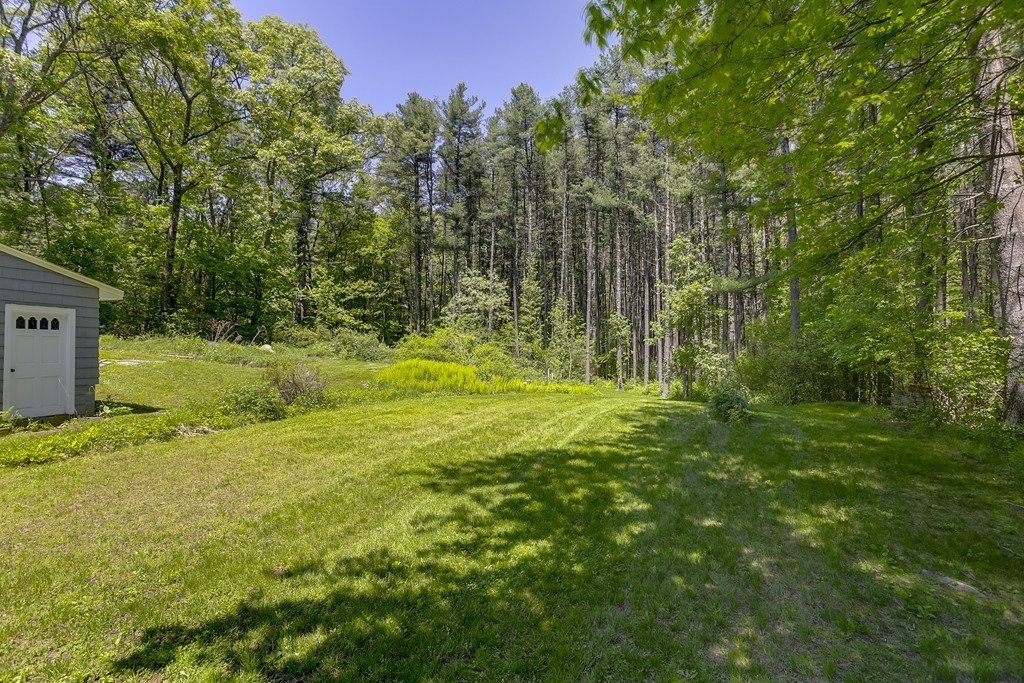 147 Sudbury Road Weston, MA 02493 - Photo 5 of 30