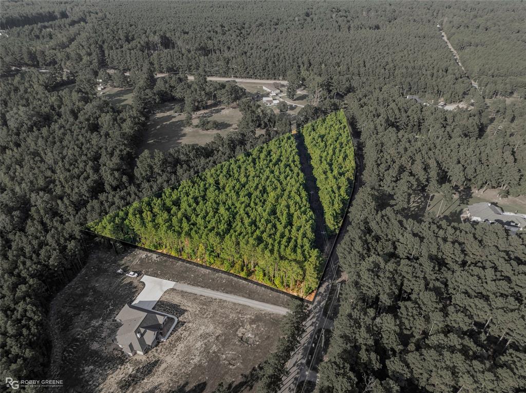 190 Linton Bellevue Road Benton, LA 71006 - Photo 1 of 13 Aerial overview of property's location with a heavily wooded area and property boundaries highlighted