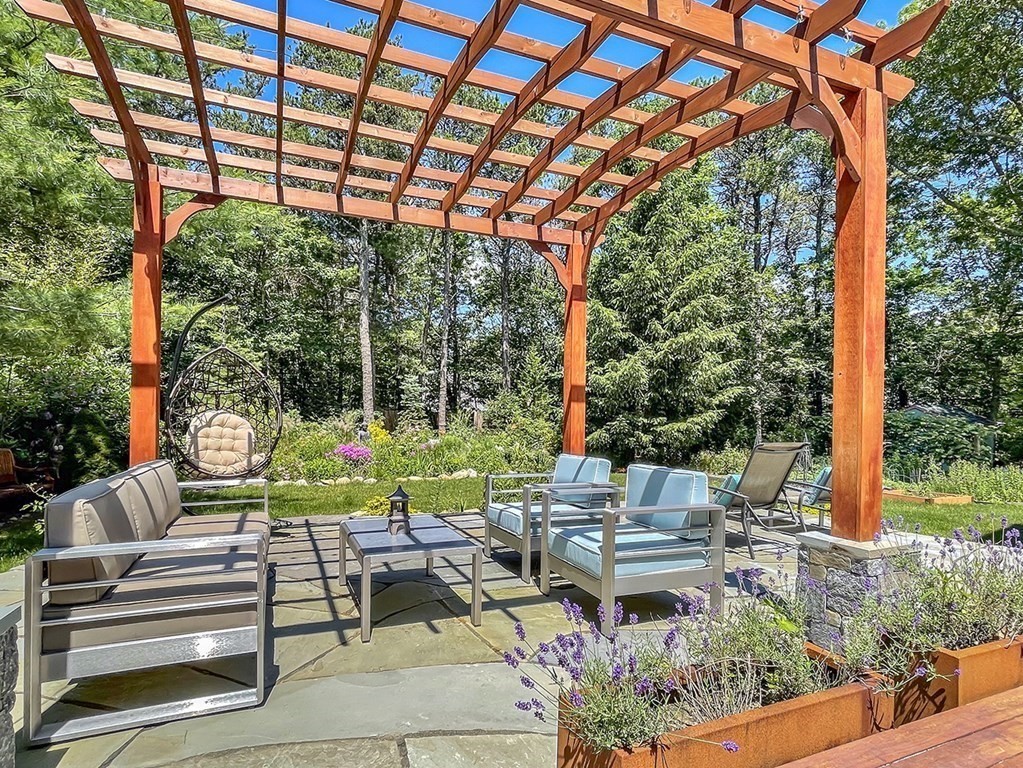 68 Tower Lane Edgartown, MA 02539 - Photo 29 of 39