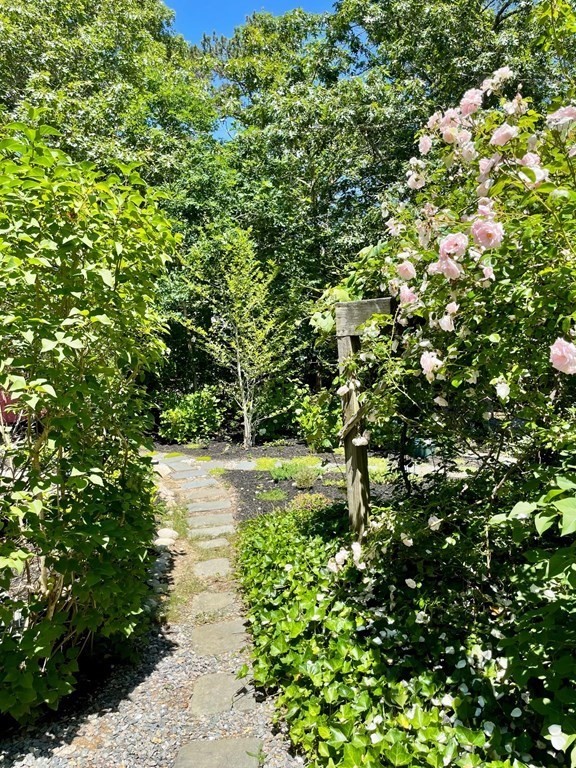 68 Tower Lane Edgartown, MA 02539 - Photo 34 of 39