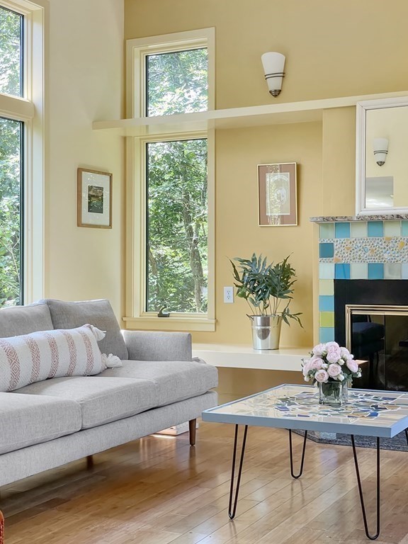 68 Tower Lane Edgartown, MA 02539 - Photo 9 of 39