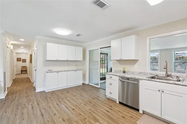 $324,900 | 137 Diane Avenue, River Ridge, LA 70123