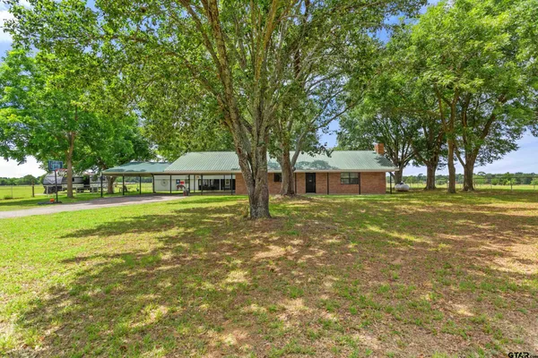 $299,900 | 16833 County Road 2852, Eustace, TX 75124