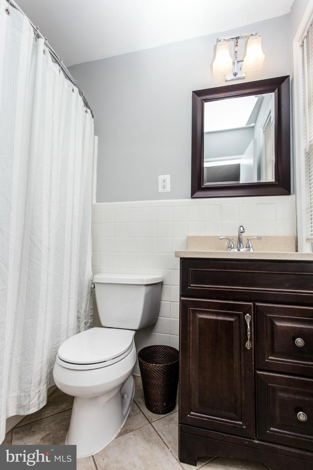 4516 Sleaford Road Annandale, VA 22003 - Photo 22 of 30 Bath (Master)