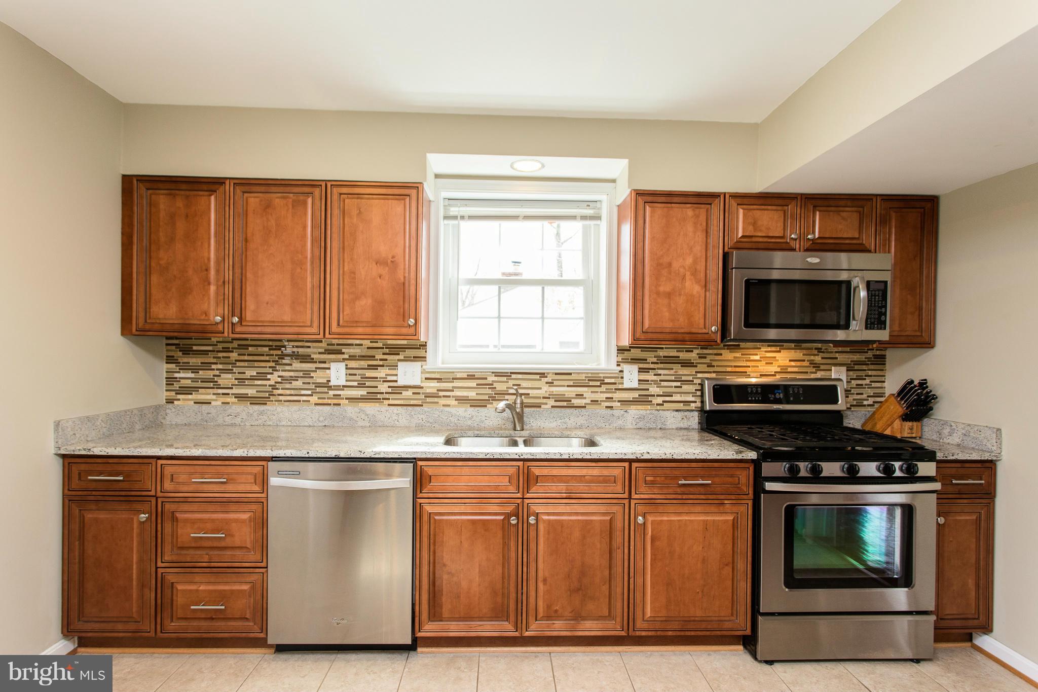 4516 Sleaford Road Annandale, VA 22003 - Photo 6 of 30 Kitchen