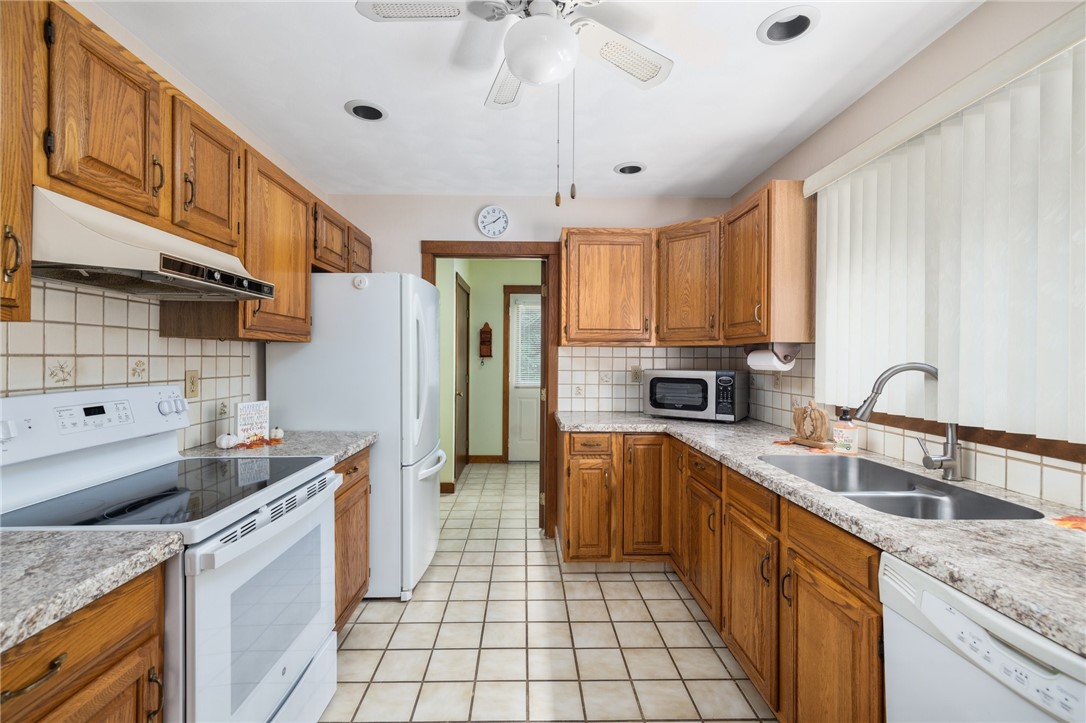 137 Widow Sweets Road Exeter, RI 02822 - Photo 16 of 48