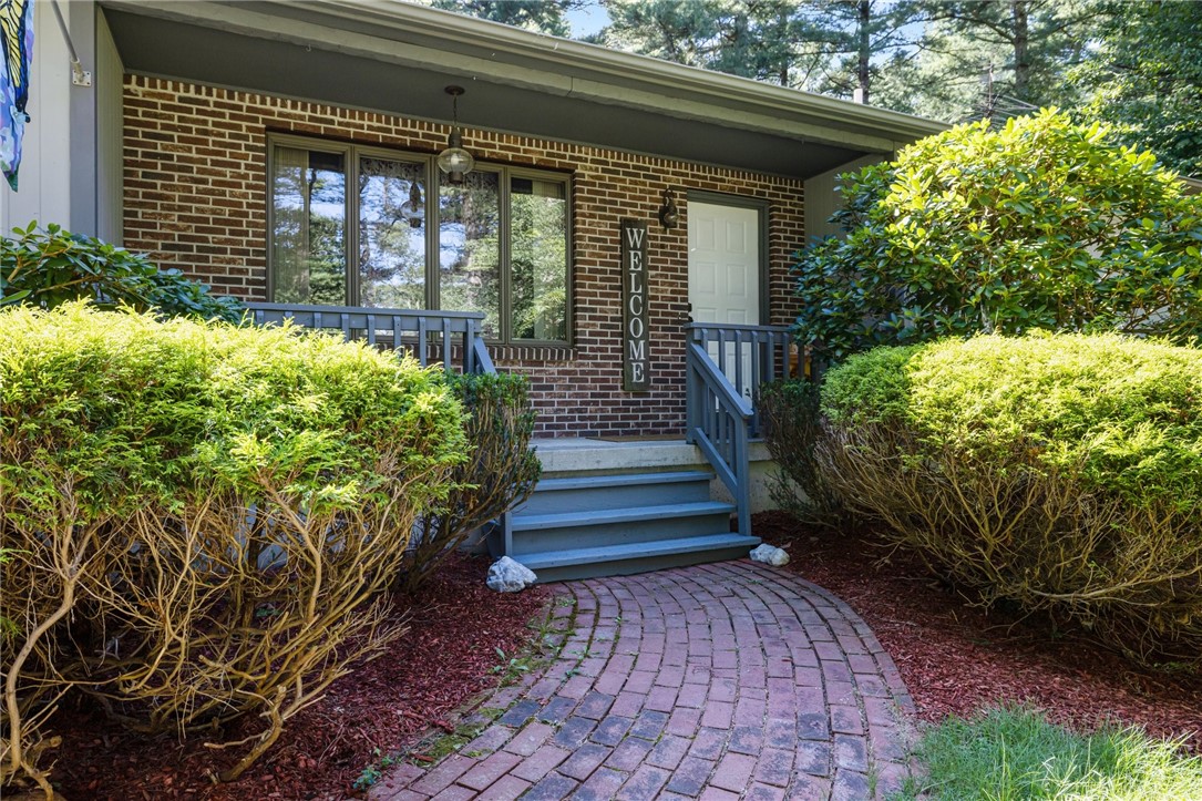 137 Widow Sweets Road Exeter, RI 02822 - Photo 5 of 48