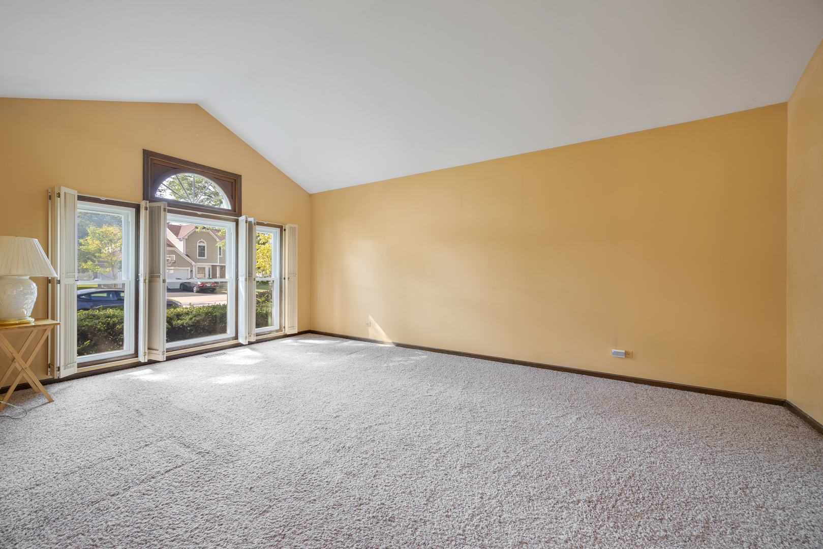 565 Rutgers Lane Elk Grove Village, IL 60007 - Photo 5 of 35 Gallery Image 5
