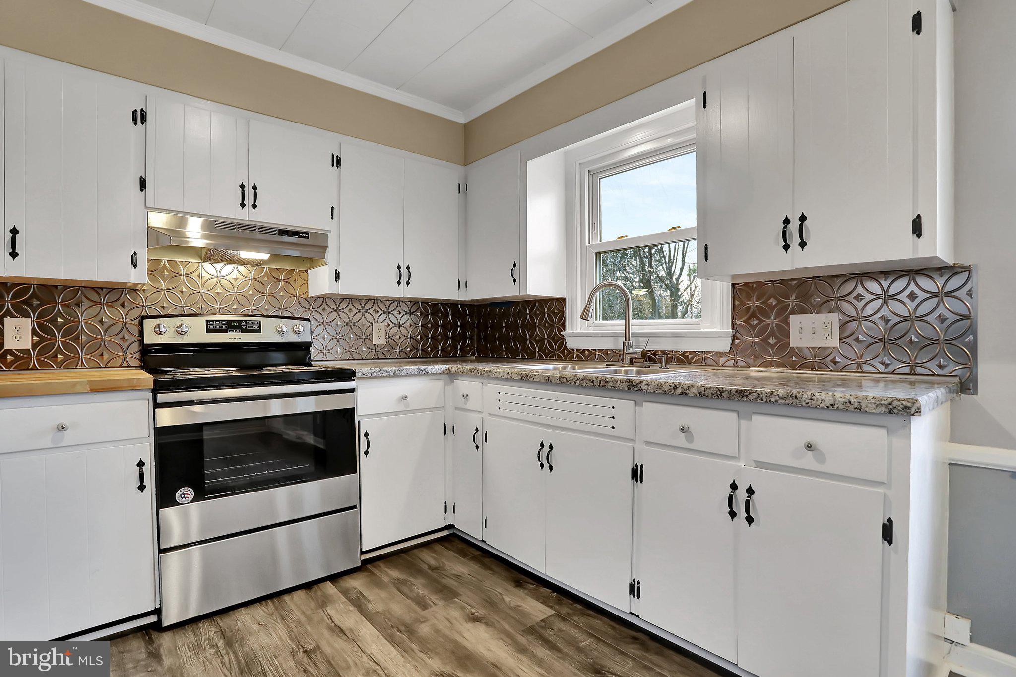 10614 Harry Heth Road Williamsport, MD 21795 - Photo 4 of 32 Gallery Image 4