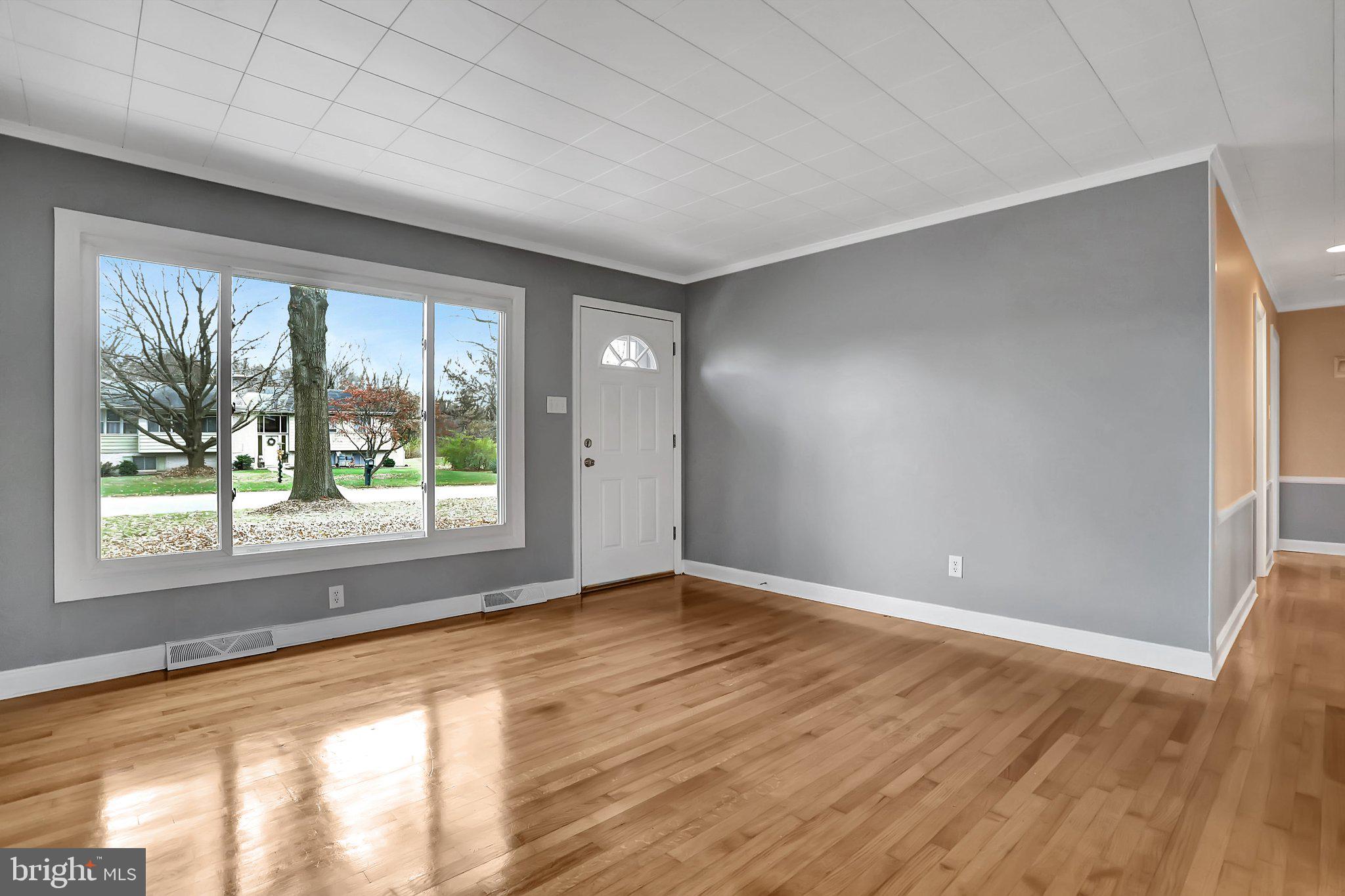 10614 Harry Heth Road Williamsport, MD 21795 - Photo 7 of 32 Gallery Image 7