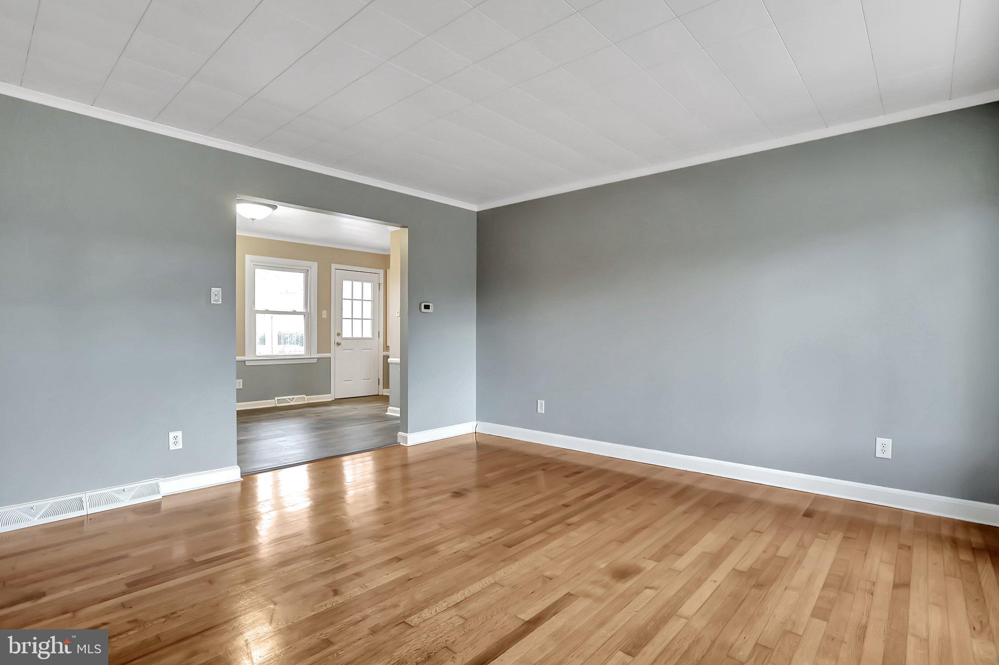 10614 Harry Heth Road Williamsport, MD 21795 - Photo 9 of 32 Gallery Image 9