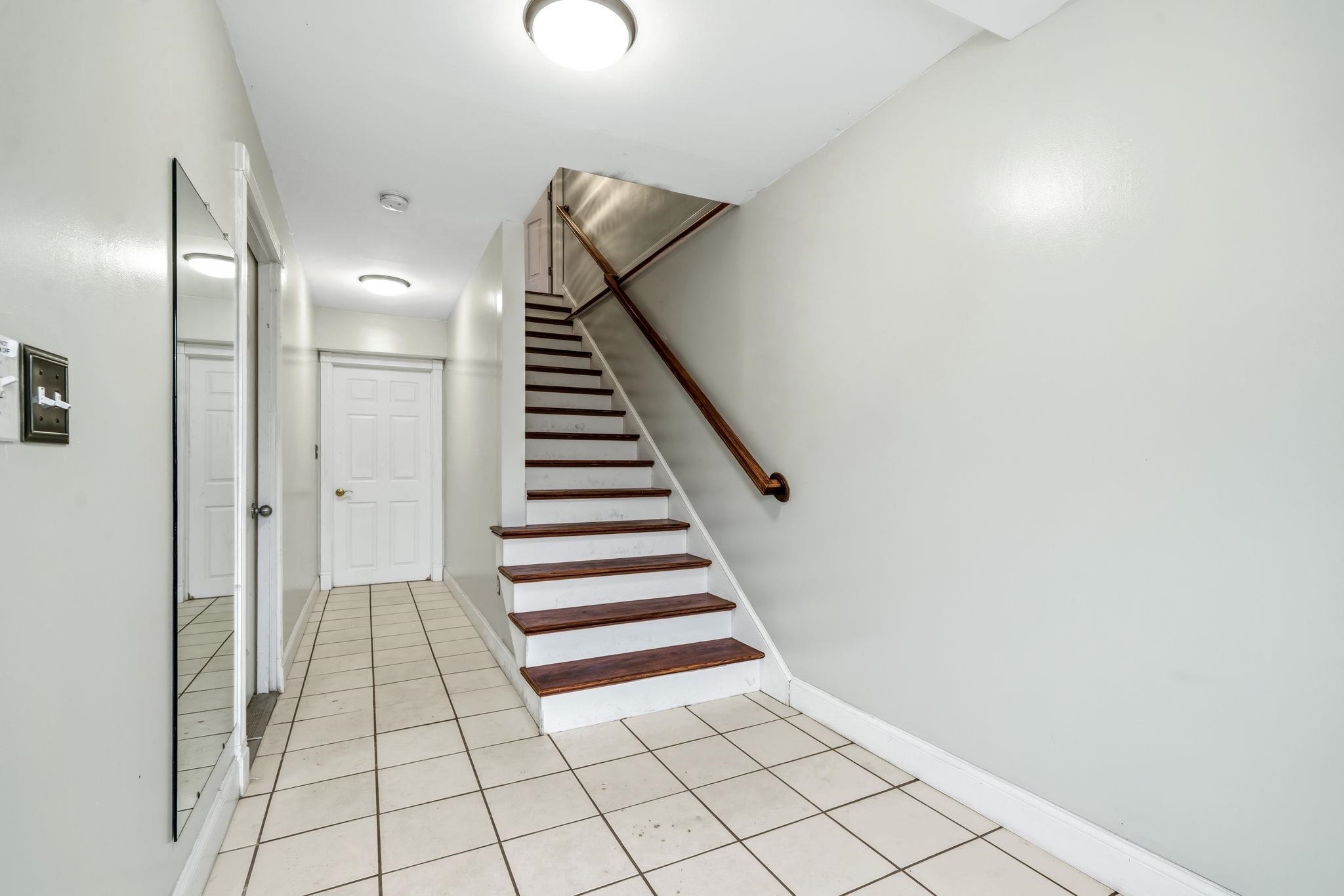 160 South Elm Street Manchester, NH 03103 - Photo 21 of 52