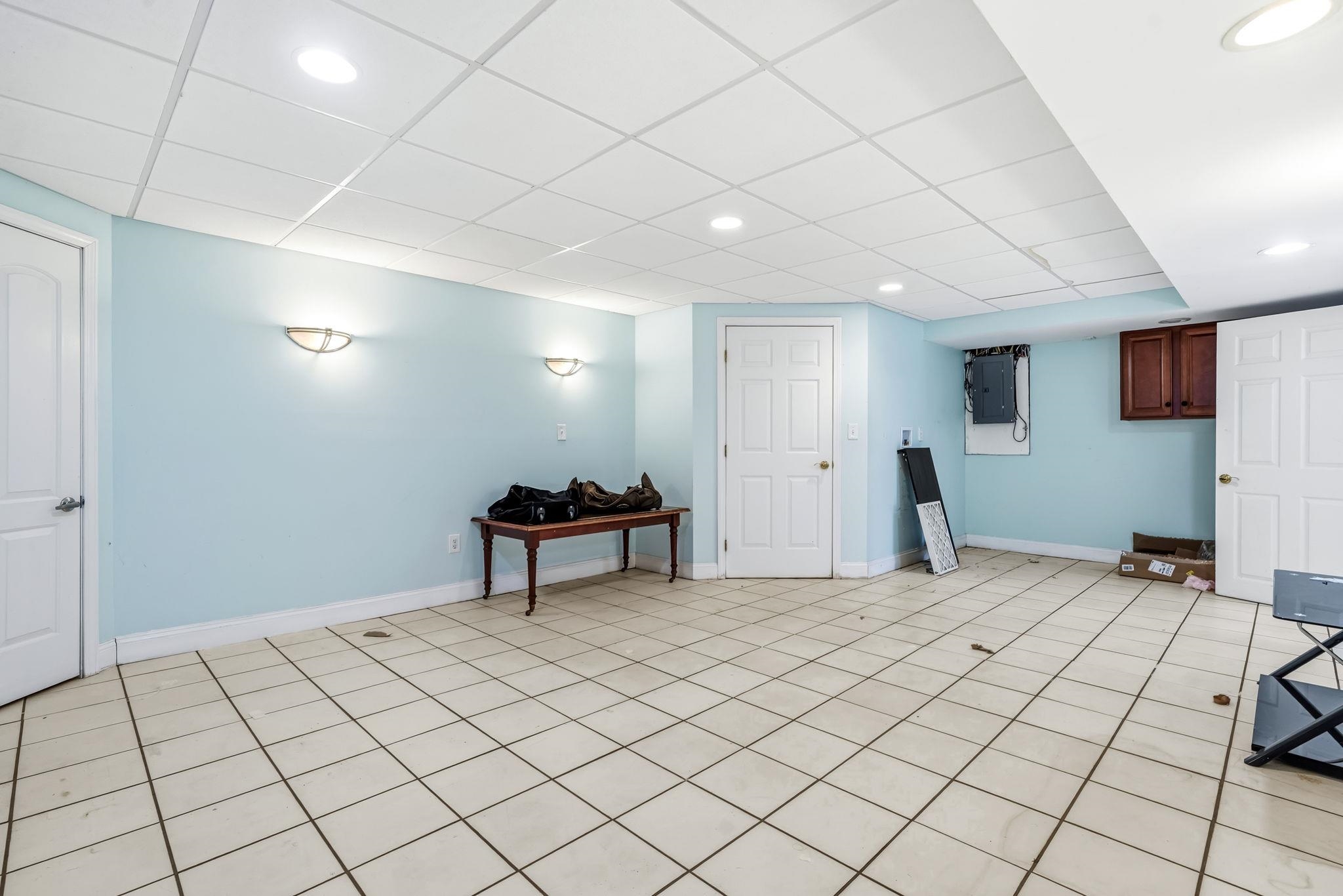 160 South Elm Street Manchester, NH 03103 - Photo 24 of 52