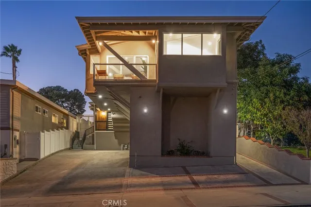 $1,400,000 | 3609 South Parker Street, San Pedro, CA 90731