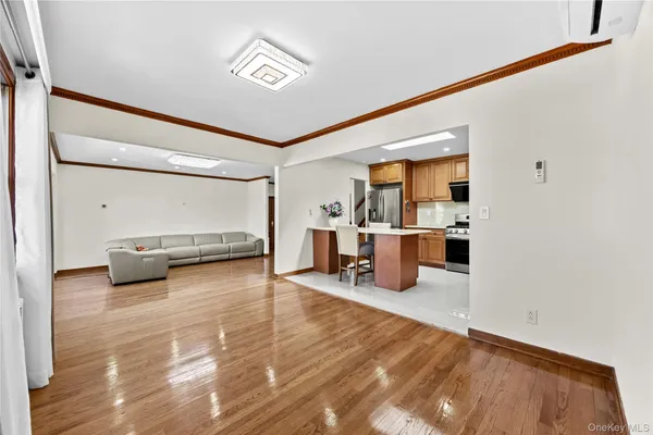 $5,900 | 45-76 Browvale Lane | Little Neck
